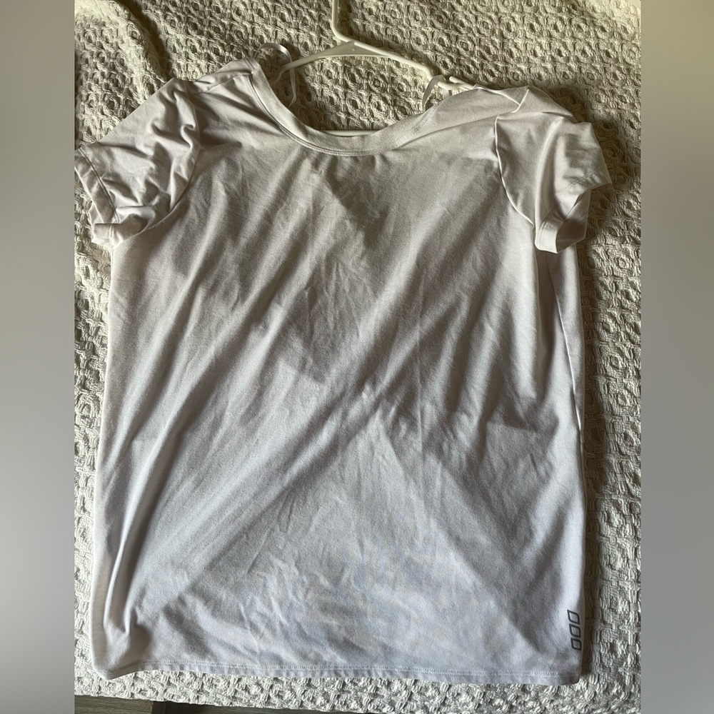 Lorna Jane Open Back Shirt